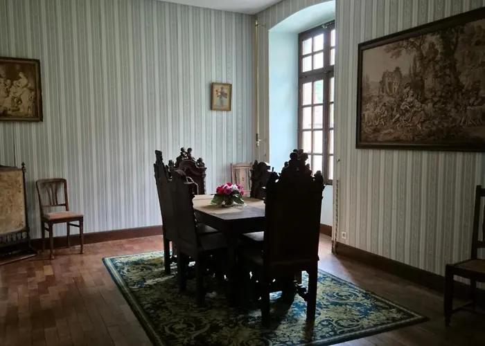 Chateau De Presque * Saint-Médard-de-Presque