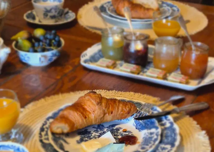 Chateau De Presque בית נופש Saint-Médard-de-Presque