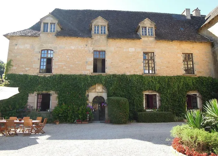 בית נופש Chateau De Presque Saint-Médard-de-Presque