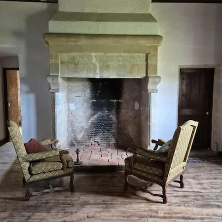 Chateau De Presque Hébergement de vacances *
