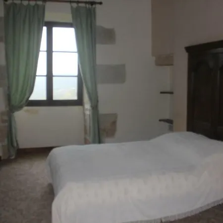 Ferienhaus Chateau De Presque